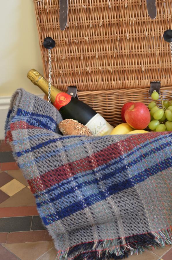 Fern Bank Bed & Breakfast Great Rowsley Bagian luar foto